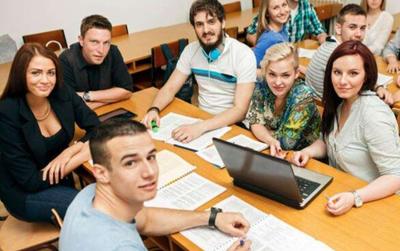 小語種翻譯軟件開發(fā) 機遇、挑戰(zhàn)與未來趨勢