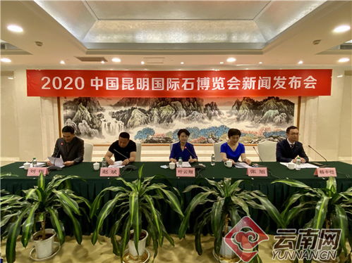 百件歐洲古董珠寶首現(xiàn)昆明 石博會(huì)17日啟幕，引領(lǐng)珠寶文化流變